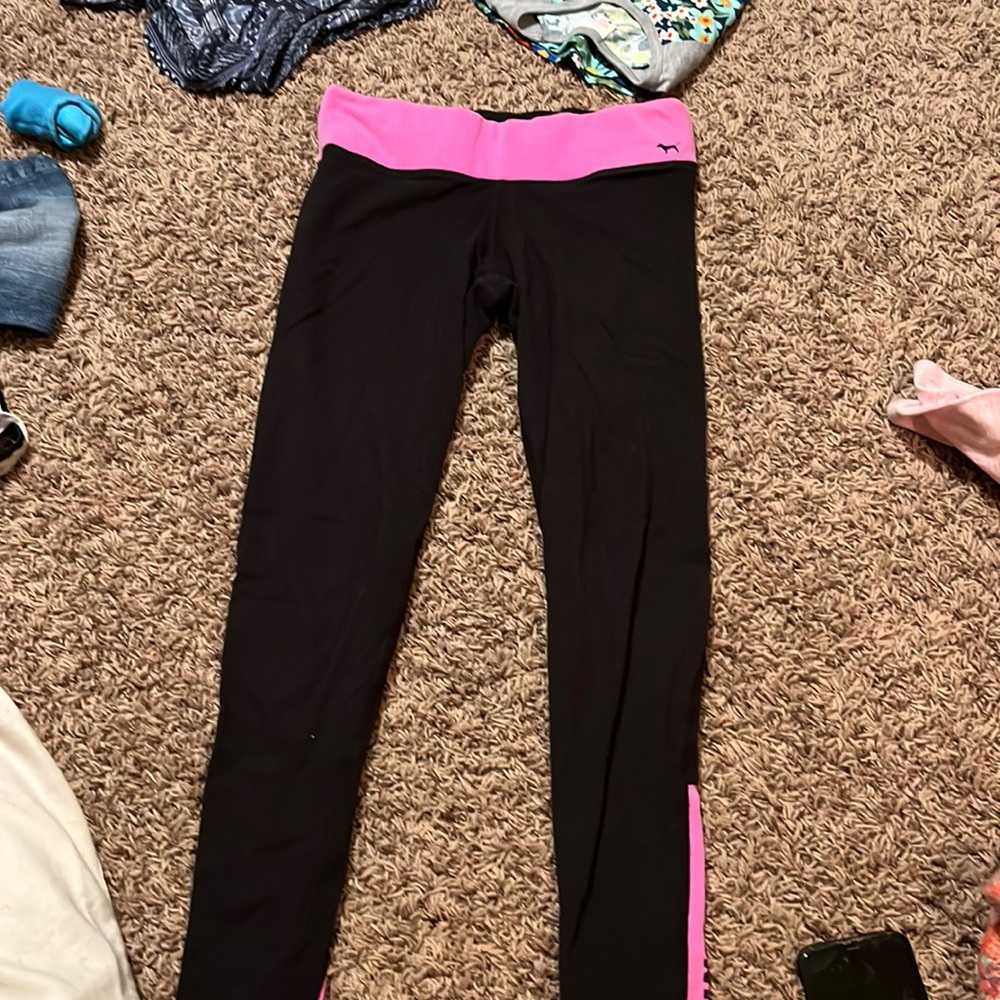 Pink leggings